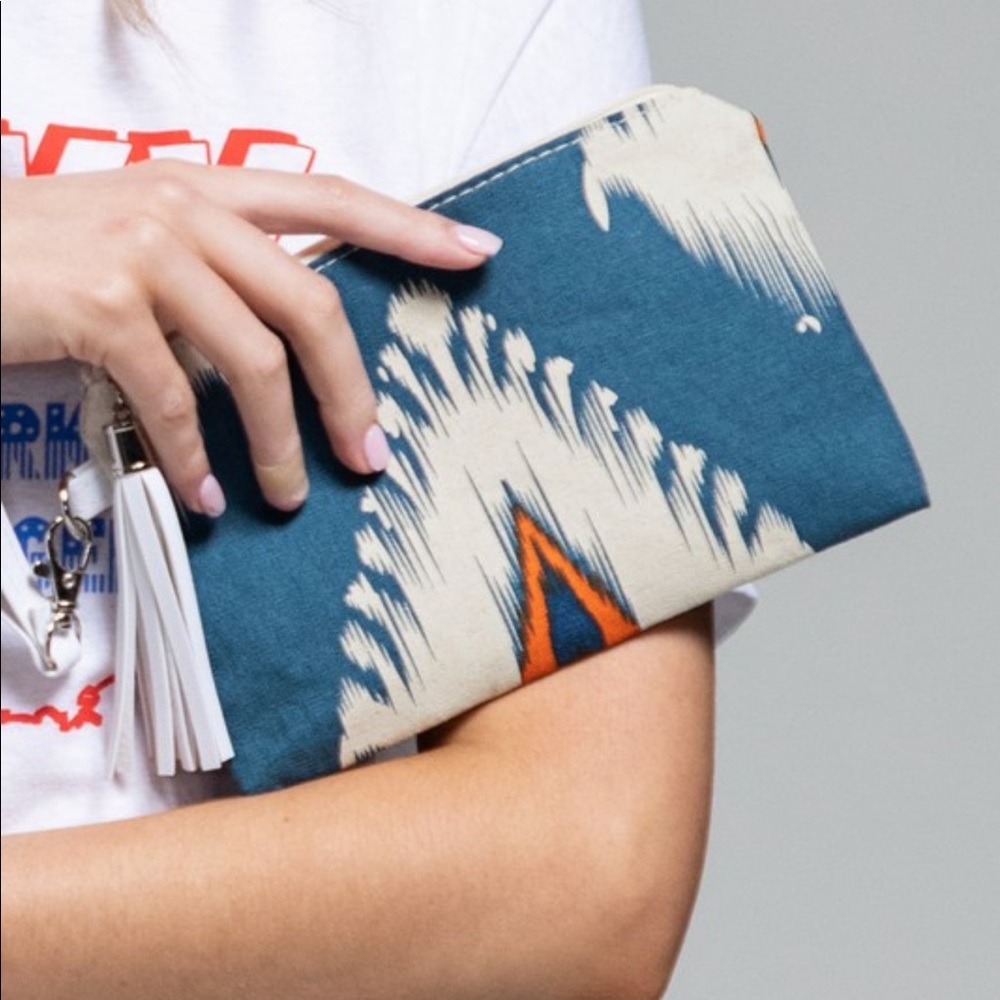 Ikat Print Motif Faux Leather Tassel Wristlet Pouch Bag